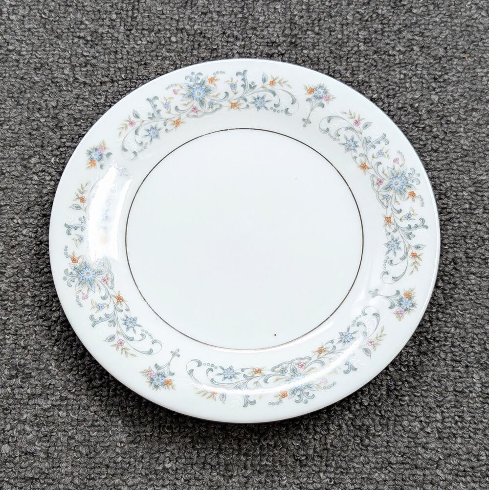 Vintage China Pearl Moon Light Pattern Medium 7.5" Dessert Plate Bread & Butter